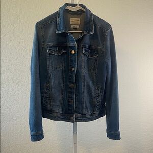 UNIVERSAL THREAD WOMEN’S DENIM JACKET Size‎ Medium